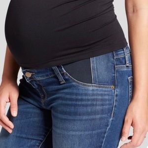 Liz Lange Maternity Side Panel Jeans